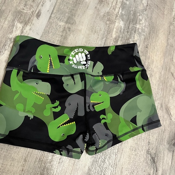 Feed Me Fight Me “T-Rex” limited edition short ❤️😊❤️😊 - Picture 4 of 5